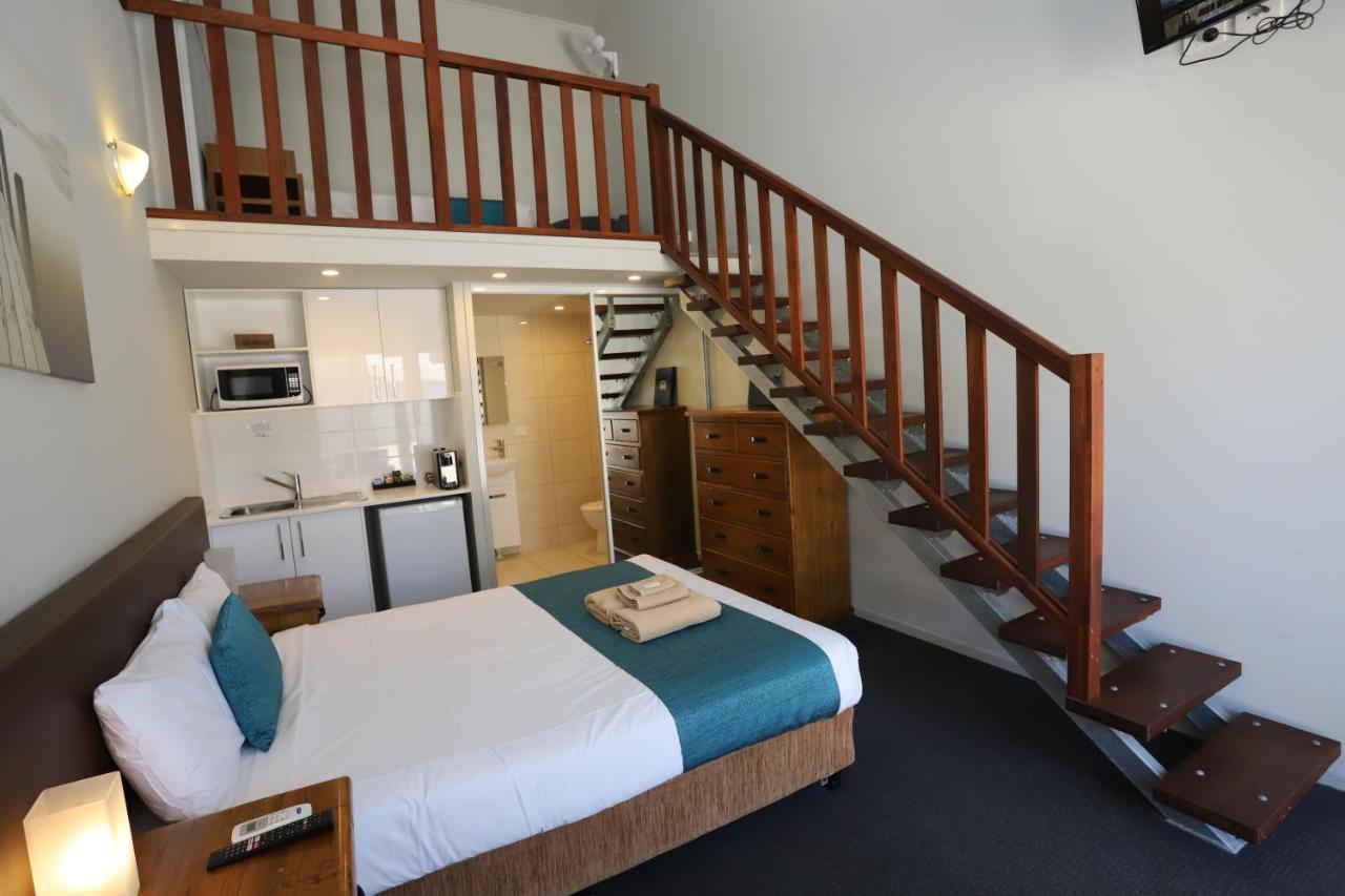 Kallangur Motel Екстериор снимка