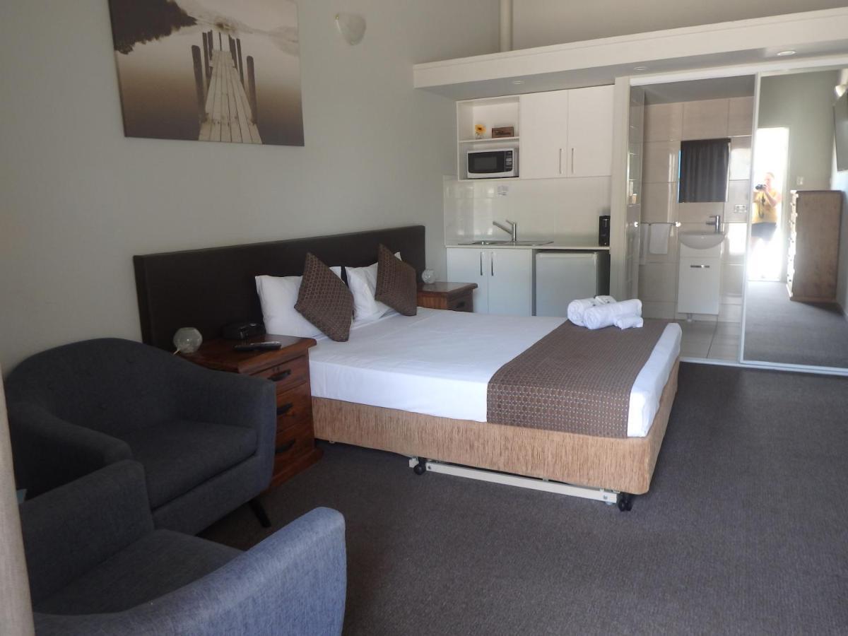 Kallangur Motel Екстериор снимка