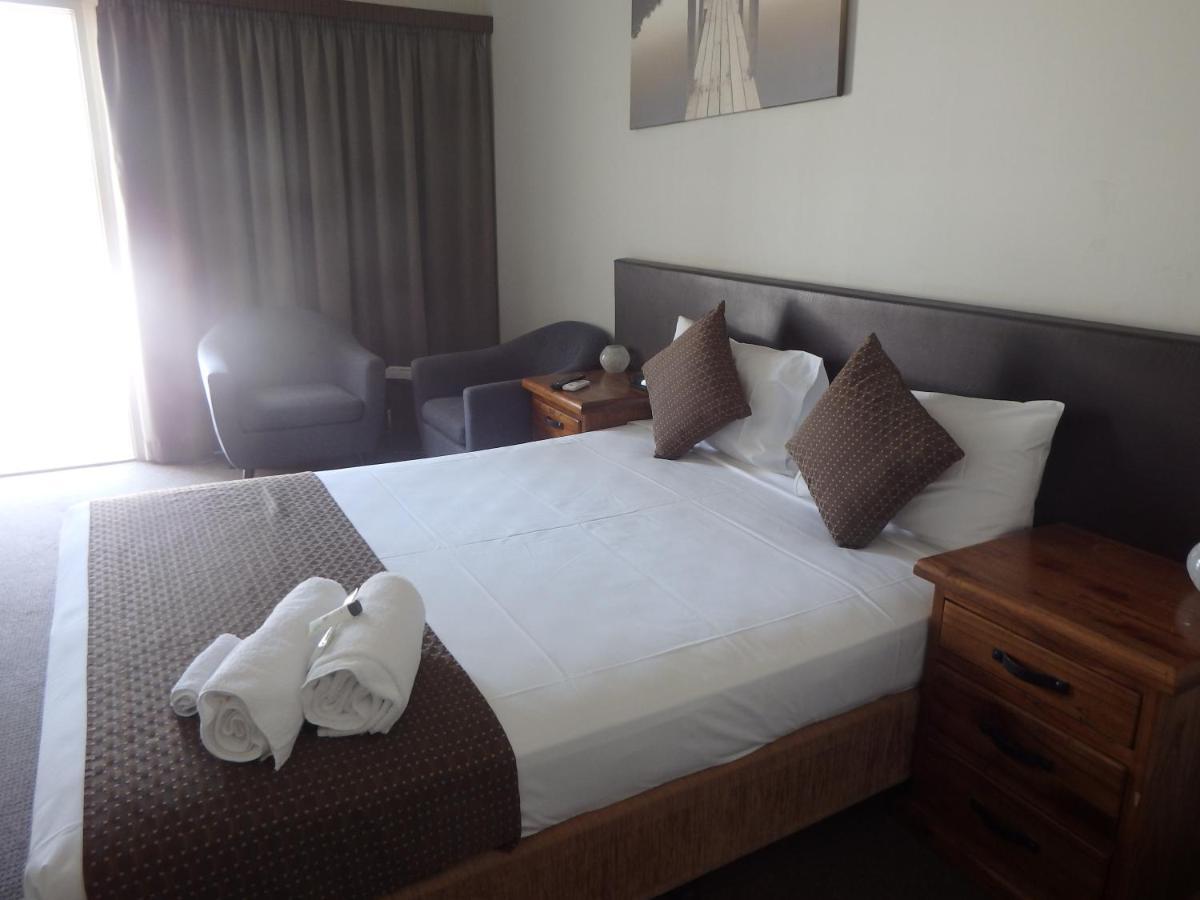 Kallangur Motel Екстериор снимка
